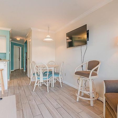 Beachside Bungalow With 2 Pools Hotel Galveston Zewnętrze zdjęcie