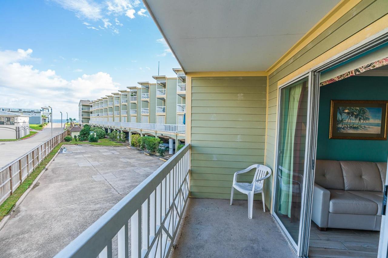 Beachside Bungalow With 2 Pools Hotel Galveston Zewnętrze zdjęcie
